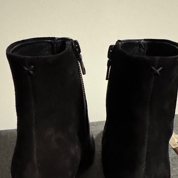Authentic Rag & Bone Black Ankle Boots - Picture 12 of 12